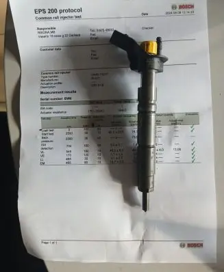 Mercedes-Benz C W203 Fuel injector 0445115017 A6420700487
