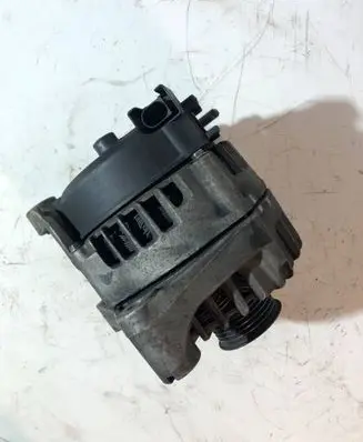 BMW 3 E90 E91 Generator/alternator FG18S019 61058181 L99811801