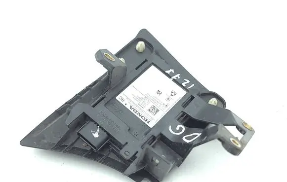 Honda HR-V Blind spot module NB24G175V3 215JCD007 681264300D