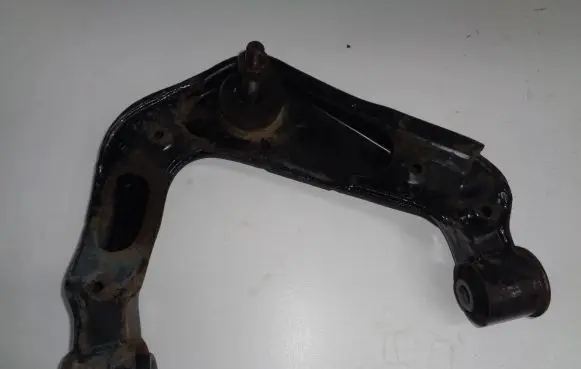 Nissan Pathfinder R51 Front lower control arm/wishbone 54525LH