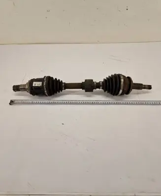 Toyota RAV 4 (XA40) Front driveshaft DA64L