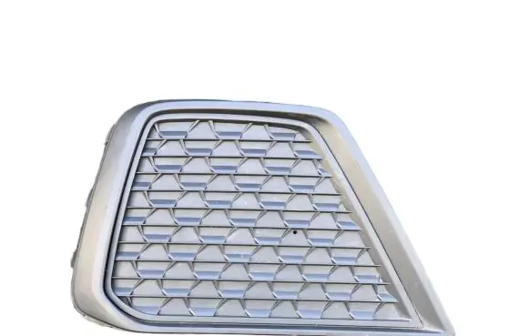Audi A1 Front bumper lower grill 82A807682F
