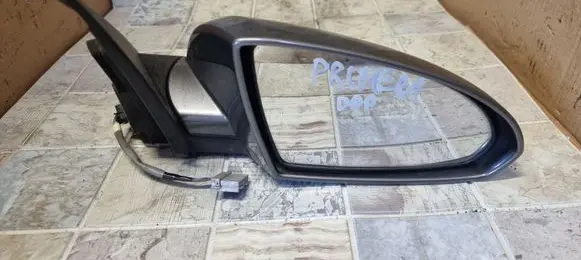 Nissan Primera Front door electric wing mirror 876072