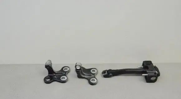 Volvo V60 Front door upper hinge 31218515 31402405