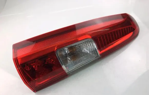 Volvo XC70 Tailgate rear/tail lights