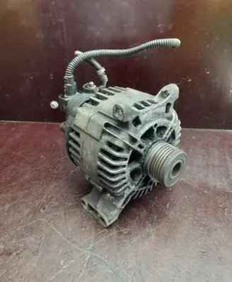 Mercedes-Benz A W169 Generator/alternator A6401540202 404000257 TG15C057