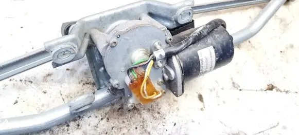 Opel Zafira A Wiper motor 404496 3061b
