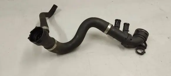 Volvo S60 Engine coolant pipe/hose 32224775