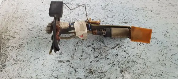 Toyota RAV 4 (XA20) Fuel injection high pressure pump