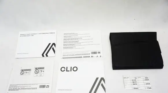 Renault Clio V Owners service history hand book 