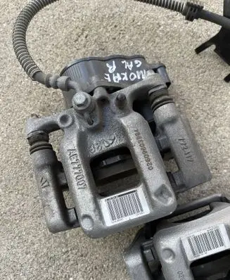 Opel Mokka B Rear brake caliper 9819059380 9819059480
