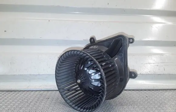 Renault Trafic II (X83) Heater fan/blower 