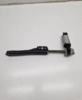 BMW X1 F48 F49 Seat adjustment motor 1161489 110042015