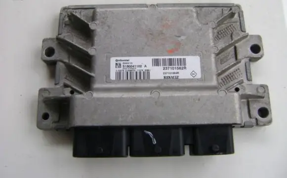 Renault Clio III Engine control unit/module 237101562R S180041102A