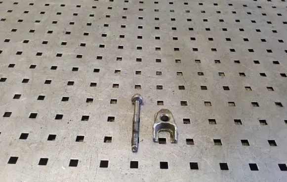 Nissan NV400 Fuel Injector clamp holder