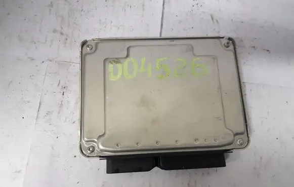 Volkswagen PASSAT B5.5 Engine control unit/module 038906019KD