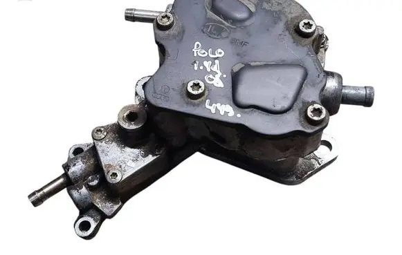 Volkswagen Polo IV 9N3 Vacuum pump 038145209A