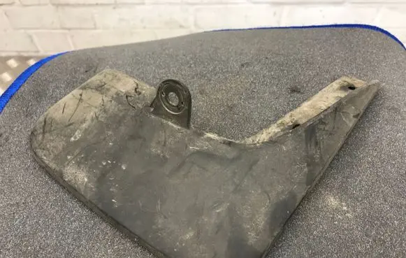 Front mudguard