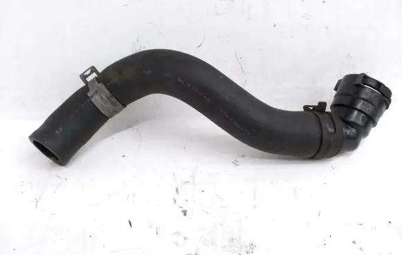 Honda CR-V Engine coolant pipe/hose
