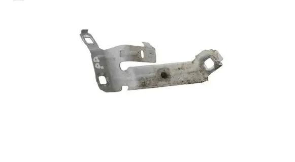BMW 2 F22 F23 Fender mounting bracket