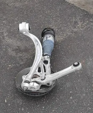 Front shock absorber/damper