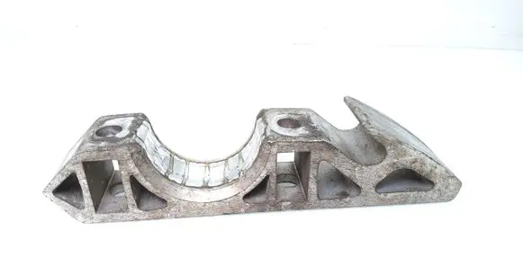 Volkswagen Touareg I Sway bar bush bracket, front 7L0411063B