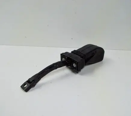 Porsche Cayenne (92A) Rear door check strap stopper 7P0837249