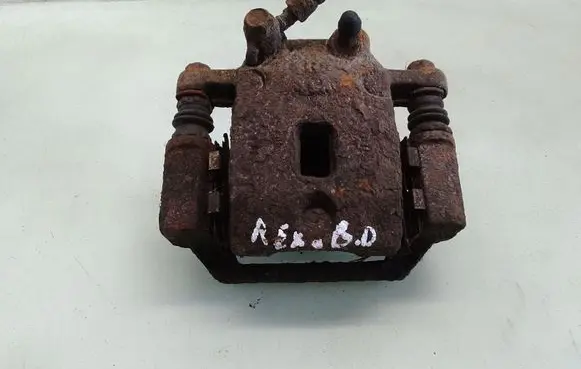 Rear brake caliper