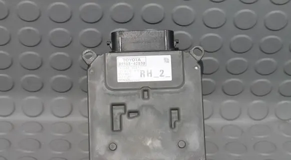 Toyota RAV 4 (XA50) Headlight ballast module Xenon TOYOTA8990842030 8990842030 1438000321