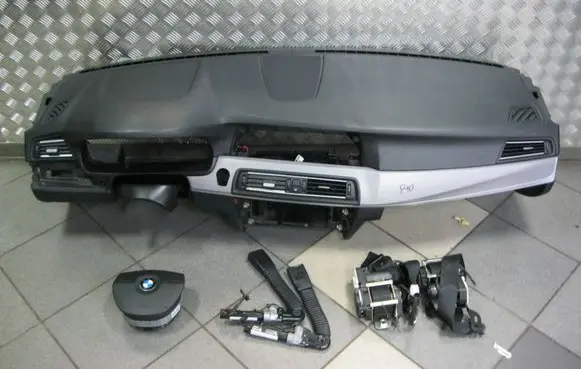 BMW 5 F10 F11 Dashboard