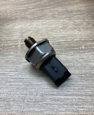 Citroen Berlingo Fuel pressure sensor 55PP0201 03174407360 5WS40039