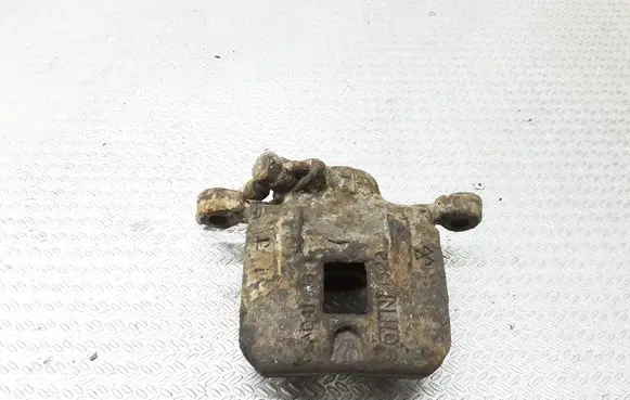 Opel Frontera B Rear brake caliper