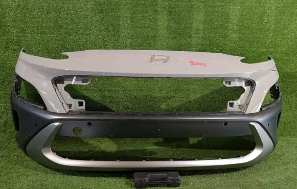 Hyundai Kona I Front bumper 86511J9CA0