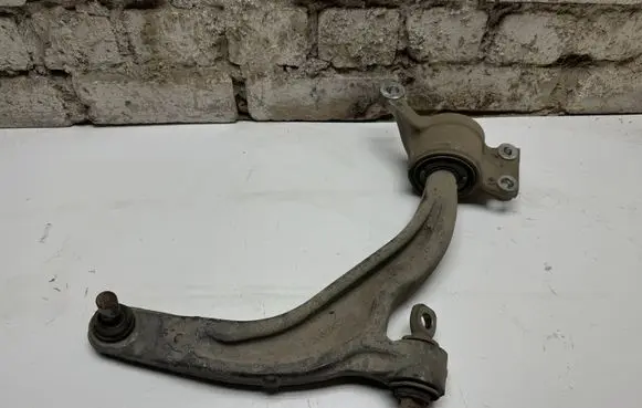 Chrysler Pacifica Front lower control arm/wishbone 68229020AG