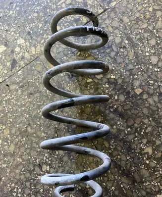 Toyota Prius (XW30) Rear coil spring