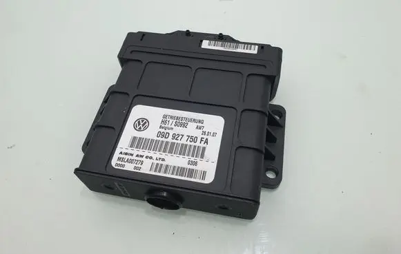 Volkswagen Touareg I Gearbox control unit/module 09D927750FA MSLA007279