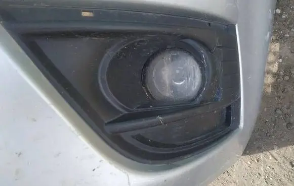 Front bumper lower grill