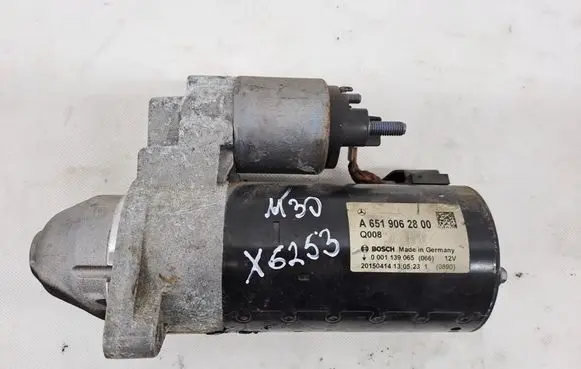 Mercedes-Benz C AMG W205 Starter motor A6519062800