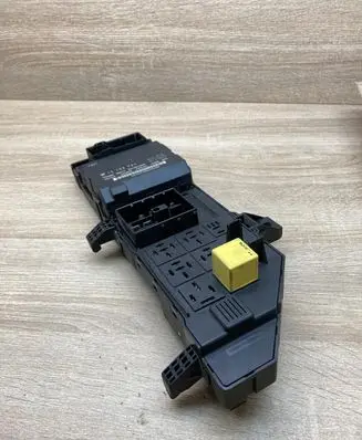 Opel Vectra C Comfort/convenience module 13168781 13181984