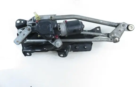 Mazda 2 Front wiper linkage 