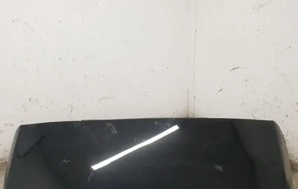 Volvo XC40 Tailgate/trunk spoiler 39849516 2505041348478