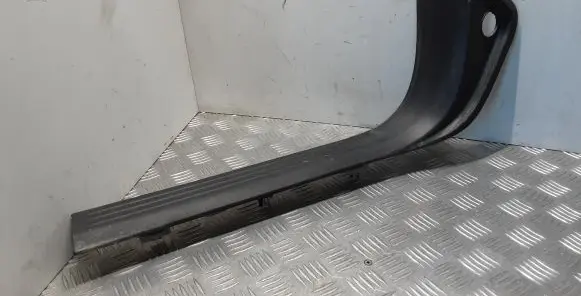 Volvo V40 Front sill trim cover 31267987