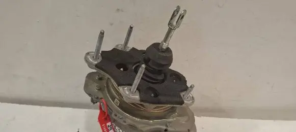 Renault Zoe Brake booster 472106527R 0204847406