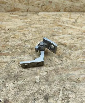Fiat 500E Front door lower hinge 