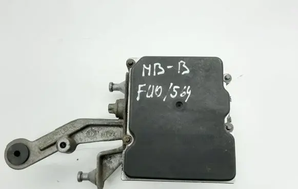 Mercedes-Benz B W245 ABS Pump A0064813812 0265235496