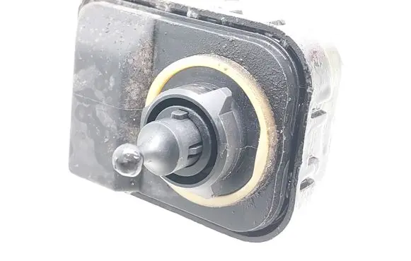 Opel Zafira A Headlight level adjustment motor 