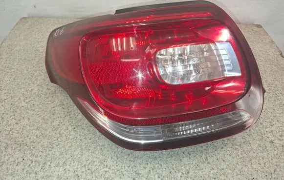 Citroen DS3 Rear/tail lights 9676973880 79998D 9676973980