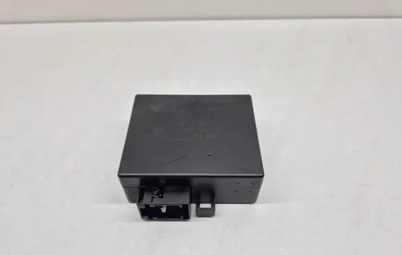 Ford Mondeo Mk III Seat control module 4S71626813AA