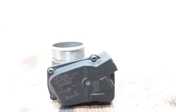 Skoda Superb B6 (3T) Throttle valve 06F133062J