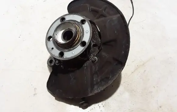 Volvo S60 Front wheel hub 30760714